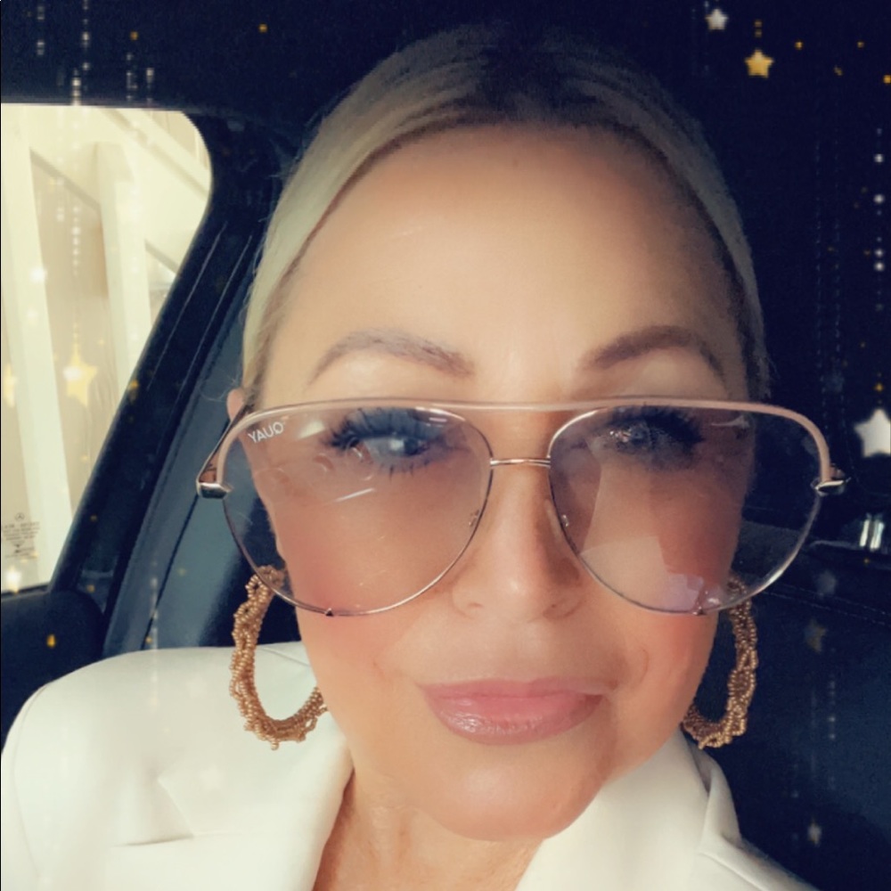 Meet your Posher, Jennafer